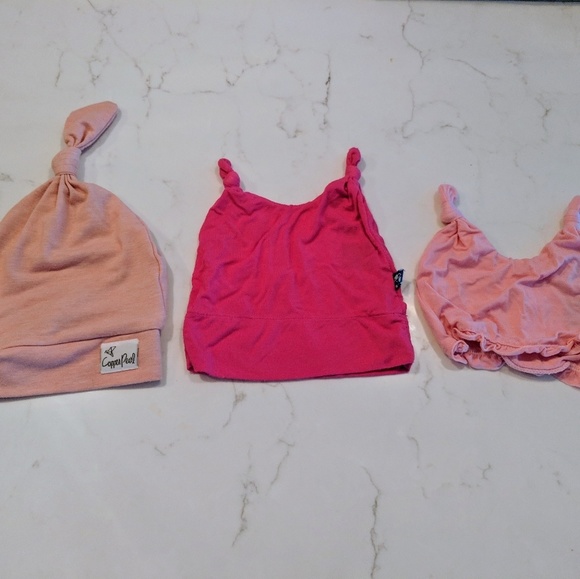Baby hat bundle, copper pearl and kickee pants - Picture 1 of 1